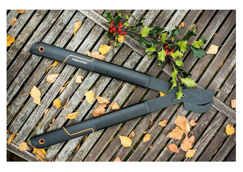 Сучкорез Fiskars SingleStep L28 с загнутыми лезвиями малый