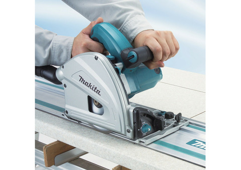 Пила дисковая погружная Makita SP6000 160/165 мм