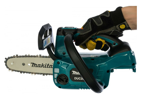 Пила цепная аккумуляторная Makita DUC204Z