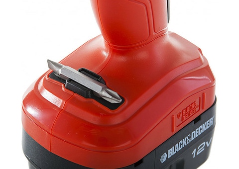 Дрель-шуруповерт аккумуляторная Black+Decker EPC12CA