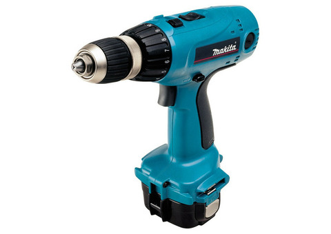 Дрель-шуруповерт аккумуляторная Makita 6317 DWDE