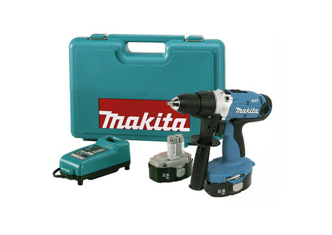 Дрель-шуруповерт аккумуляторная Makita 6349 DWDE