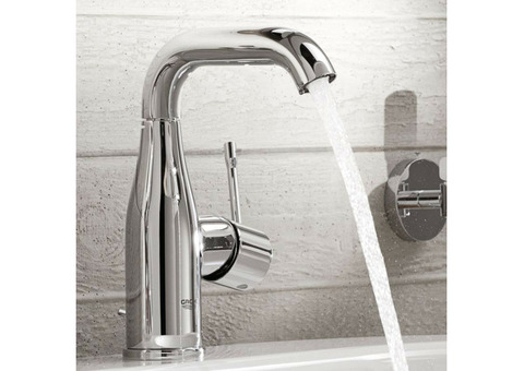 Смеситель для раковины Grohe Essence+ 23463001