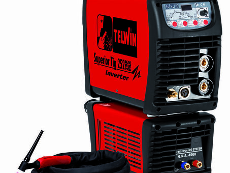 Сварочный аппарат аргонодуговой Telwin SUPERIOR TIG 252 AC/DC HF/LIFT VRD AQUA + TIG ACC. 816119