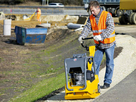 Виброплита дизельная реверсивная Wacker Neuson DPU 3760 He