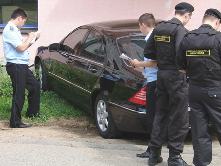 Изъятие заложенных автомобилей судебными приставами