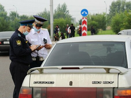 Дорожная полиция и сотрудники правоохранительных органов