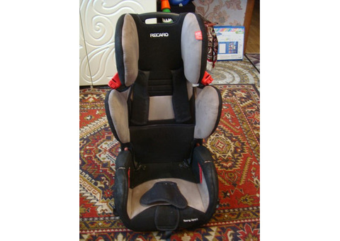 Автокресло детское торговая марка RECARO young sport