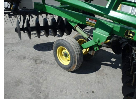 Борона John Deere 630