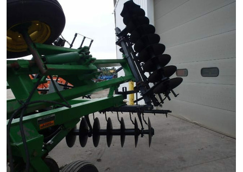 Борона John Deere 630 Disks 22.5′