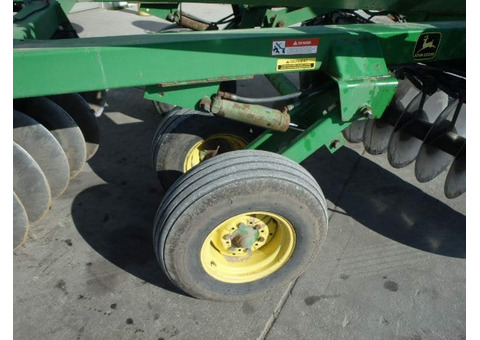 Борона John Deere 630 23′