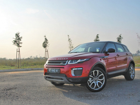 Испытайте максимальное удовольствие от тест-драйва Range Rover Evoque - закажите прямо сейчас!