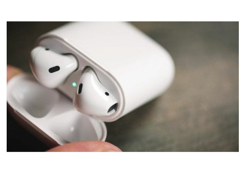 Наушники беспроводные AirPods Apple