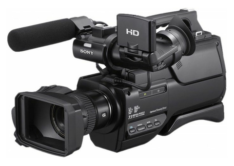 Профессиональная видеокамера Sony HVR-HD1000E.