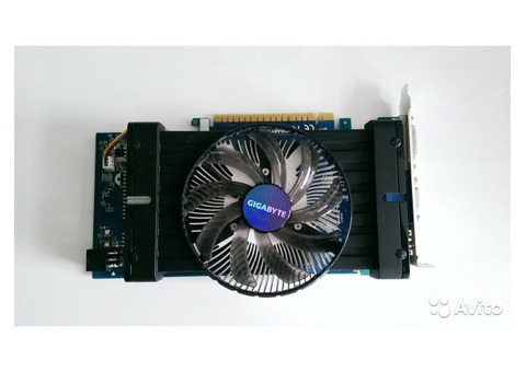 Видеокарта Gigabyte GeForce GTX 550 Ti 970Mhz PCI-E